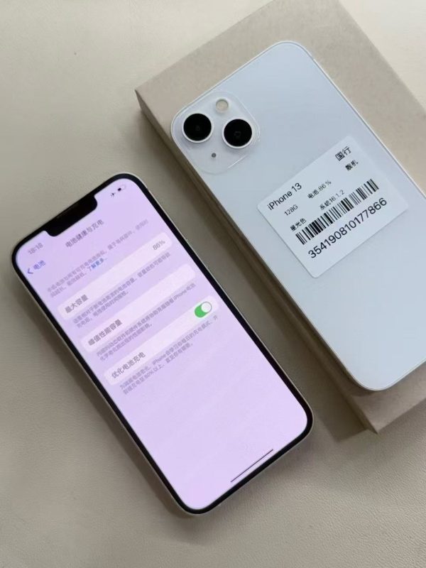 Dual SIM, Starlight Color 95% NEW, Battery Health 88% Memory 128G  UNlock Iphone 13